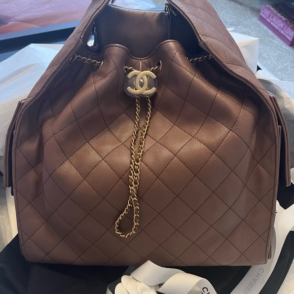 CHANEL Handbags - Chanel 25 Medium BRAND NEW ‼️